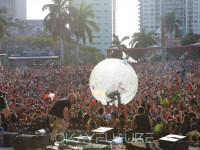 Diplo Ultra Music Crowd Bubble