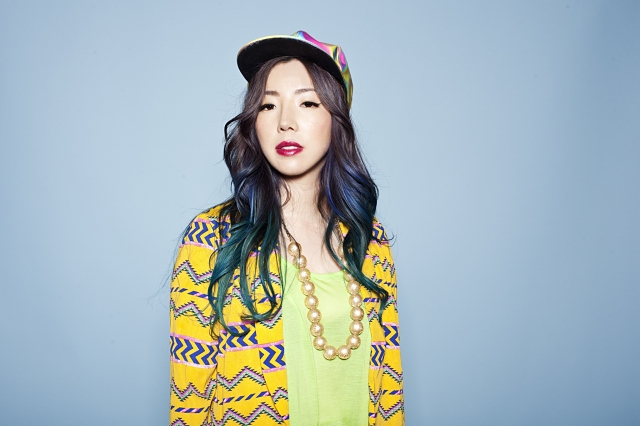Tinashe Ft ScHoolboy Q - 2 On - setbeatcom